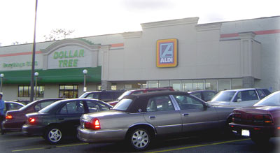 Aldi and Dollar Tree at Penn Hills Center